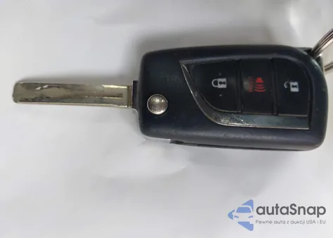 2019 Toyota Rav4 Hybrid Le z USA, uszkodzony, nr VIN 2T3MWRFV6KW028603